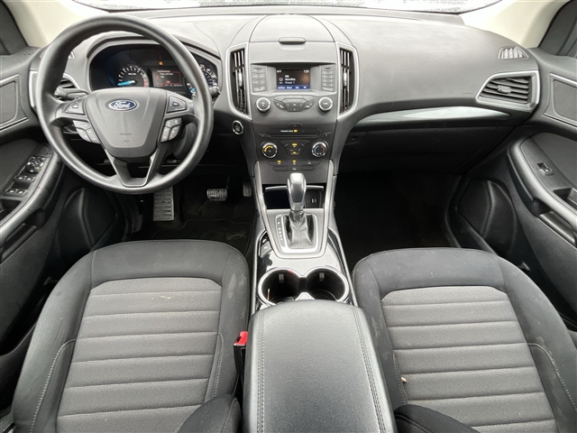2018 Ford Edge SE