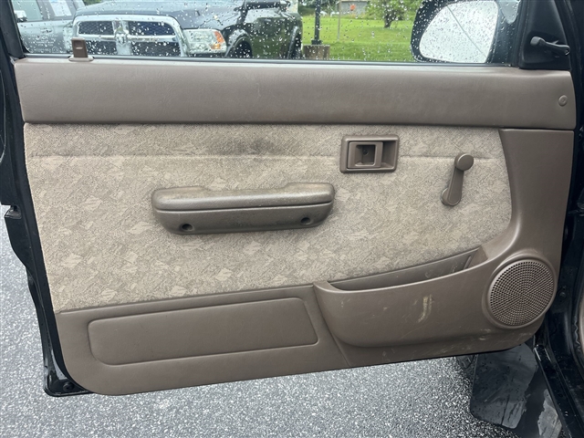 2000 Toyota Tacoma SR5