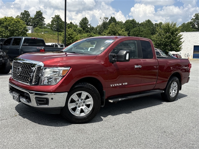 2018 Nissan Titan SV