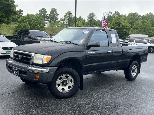 2000 Toyota Tacoma SR5