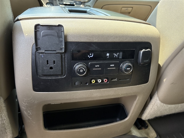 2015 Chevrolet Suburban LT