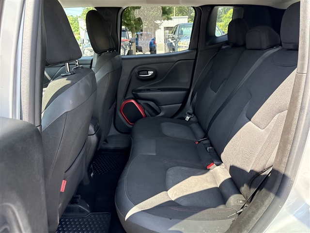 2017 Jeep Renegade Trailhawk