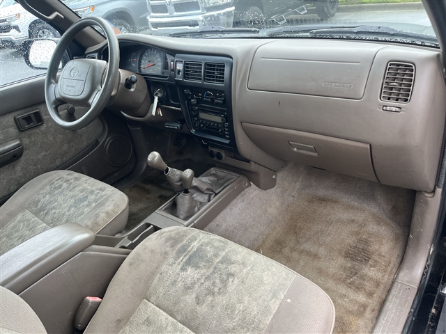 2000 Toyota Tacoma SR5