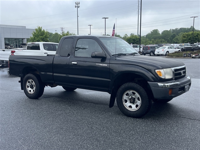 2000 Toyota Tacoma SR5