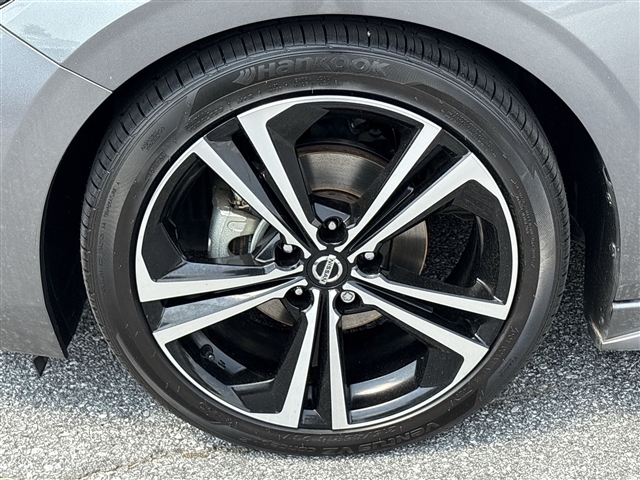 2020 Nissan Sentra SR