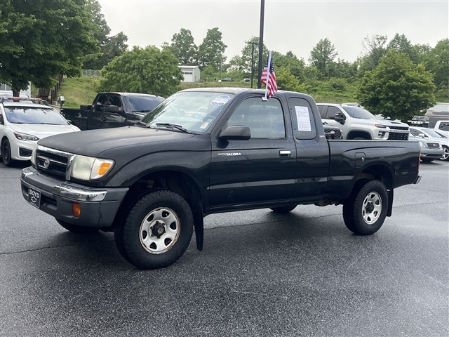 2000 Toyota Tacoma SR5