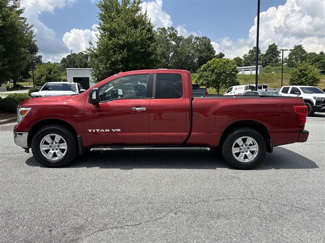 2018 Nissan Titan SV
