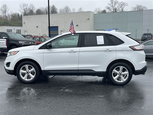 2018 Ford Edge SE