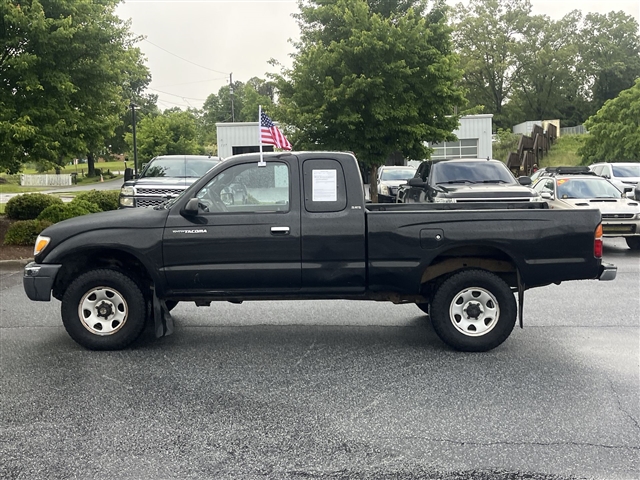 2000 Toyota Tacoma SR5