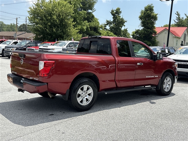 2018 Nissan Titan SV