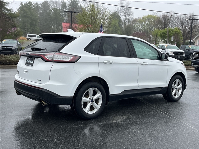 2018 Ford Edge SE