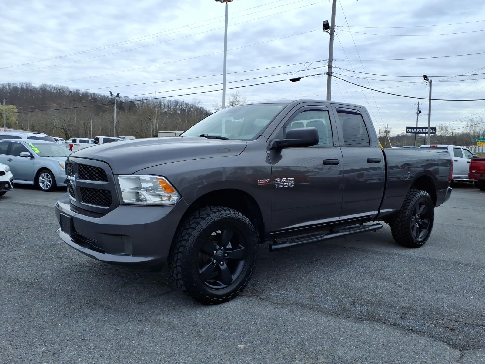 2016 RAM 1500 Express Quad Cab 4WD