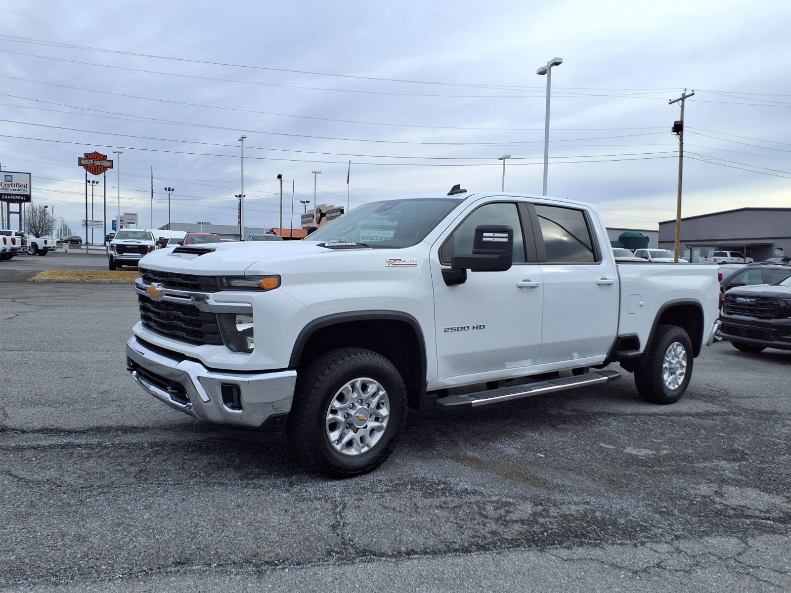 2024 Chevrolet Silverado 2500HD LT Crew Cab 4WD
