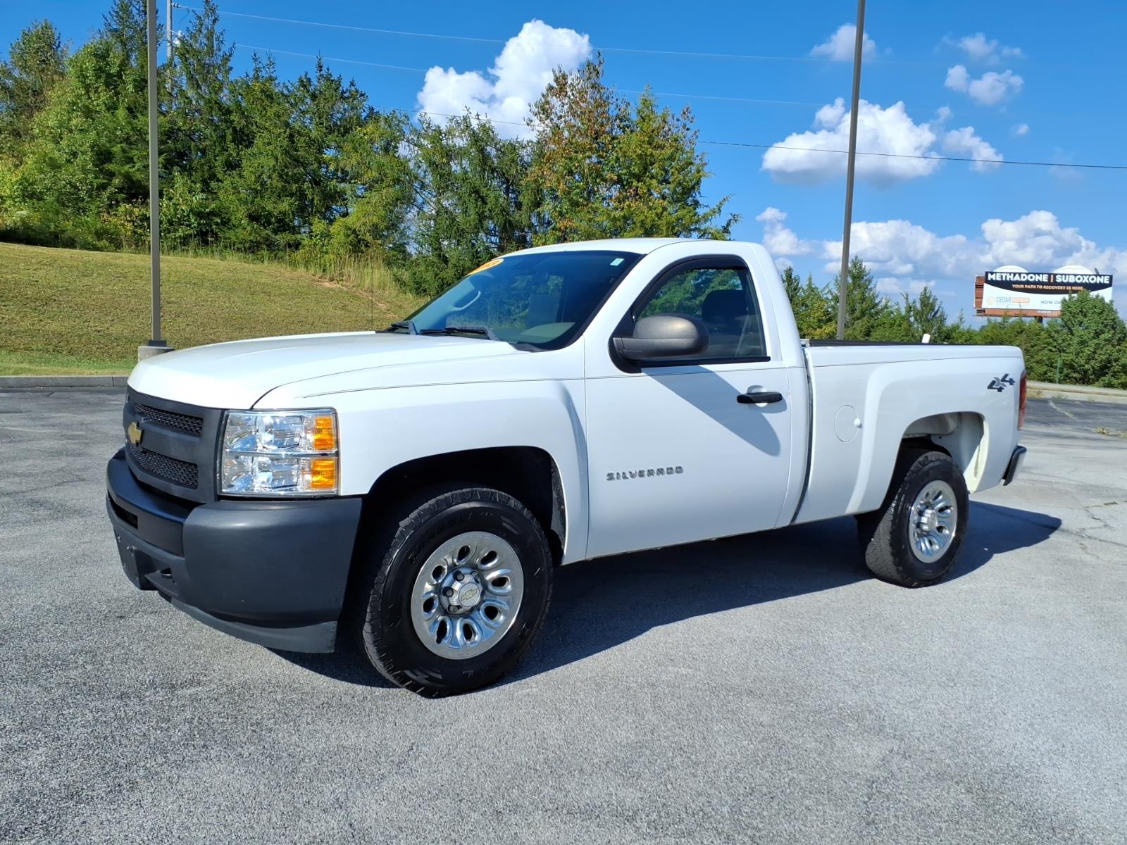 White 2013 Chevrolet Silverado 1500 Pickup Truck Four-Wheel Drive Automatic
