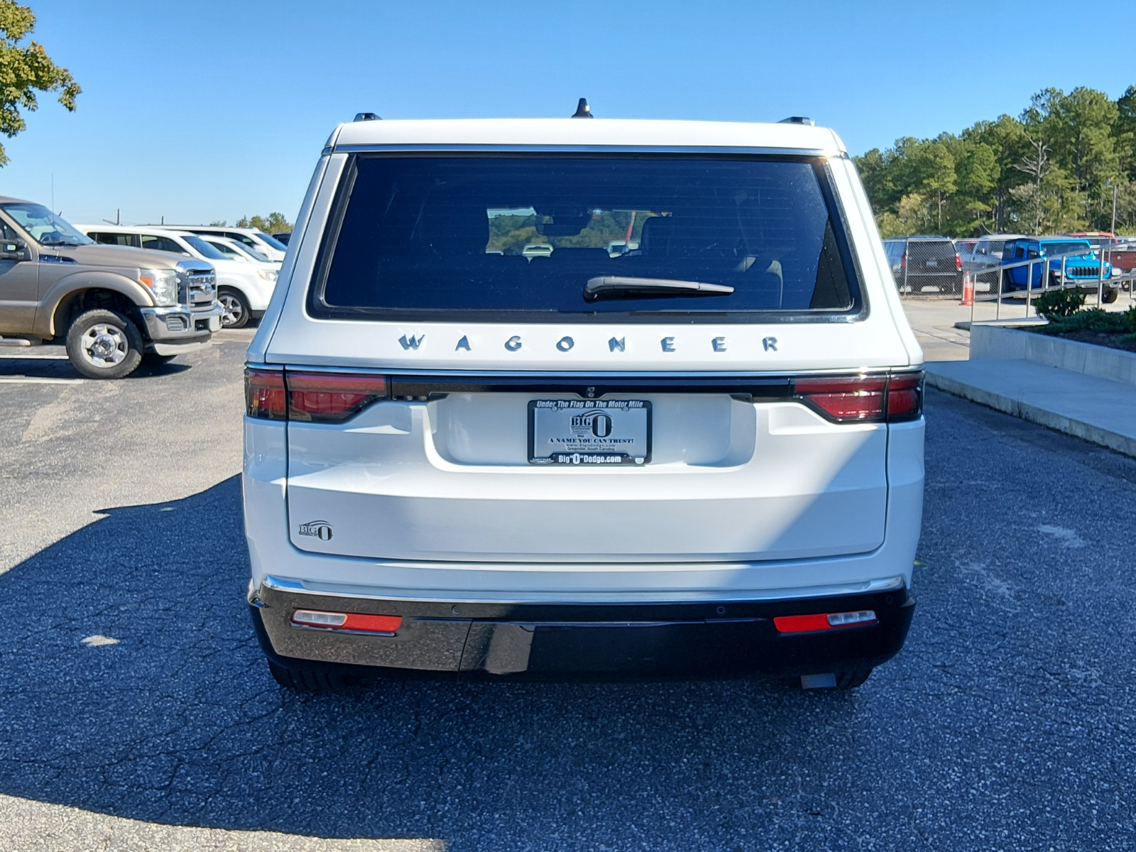Certified Used 2025 Bright White Clear Coat Jeep Series II image 4