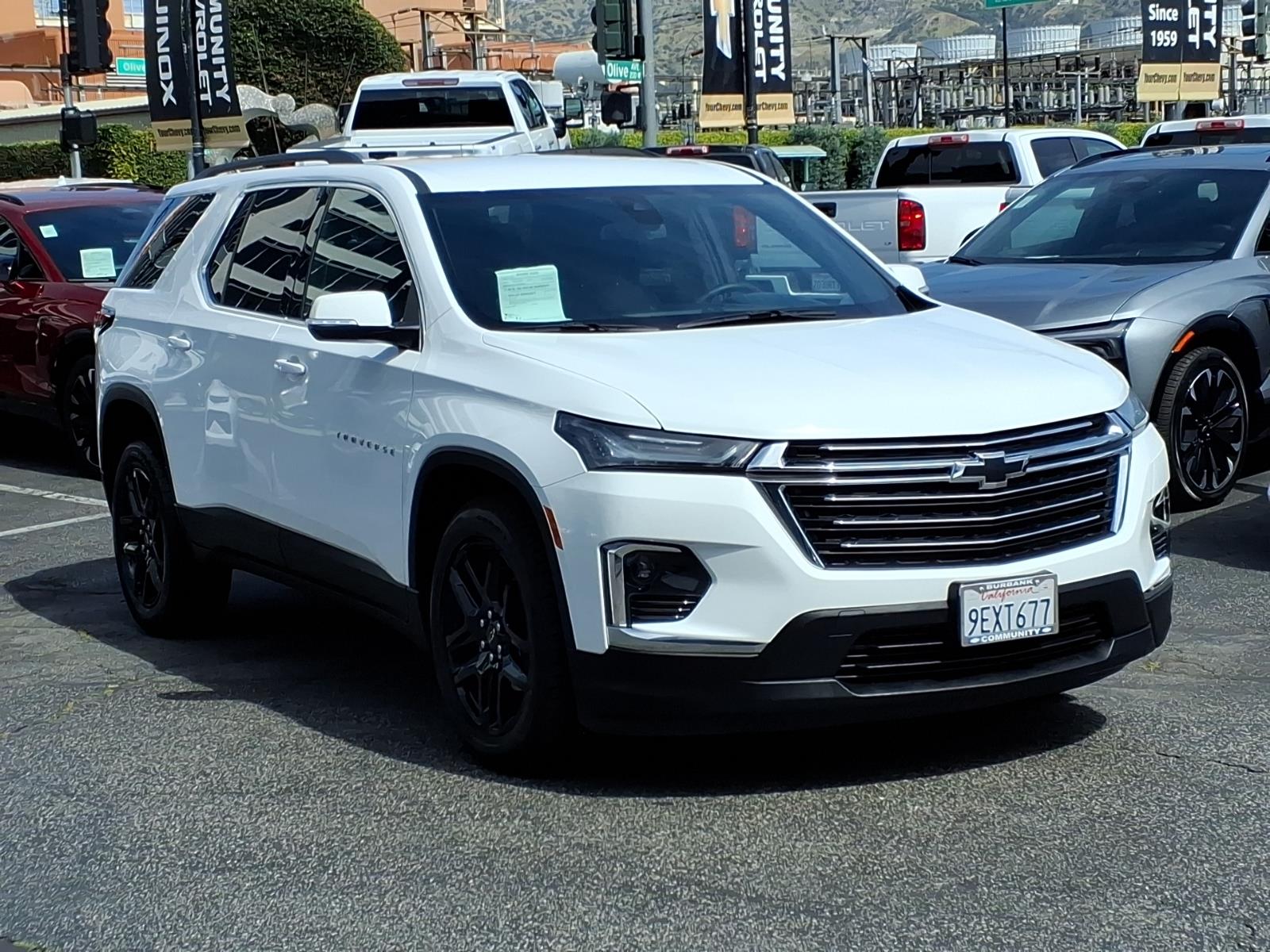 View vehicle photo 3