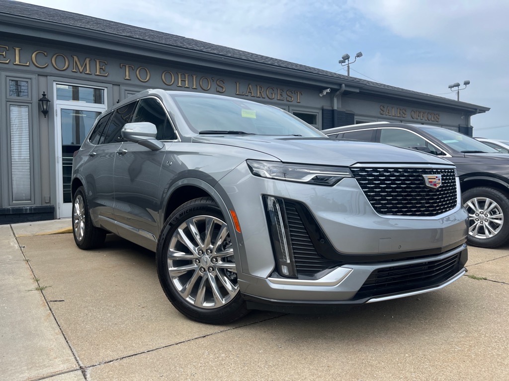 2025 Cadillac XT6 Premium Luxury