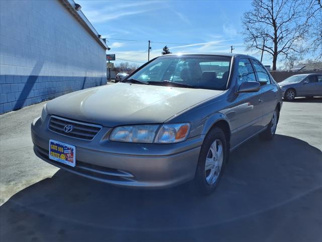 2000 Toyota Camry LE