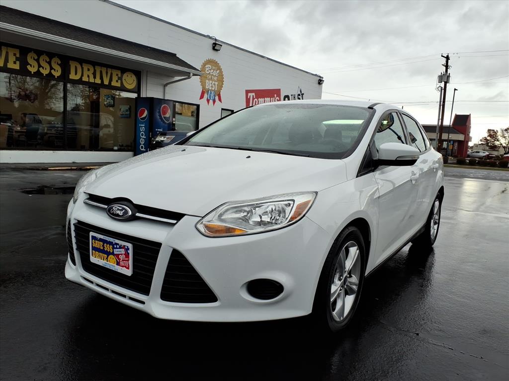 2014 Ford Focus SE - main photo