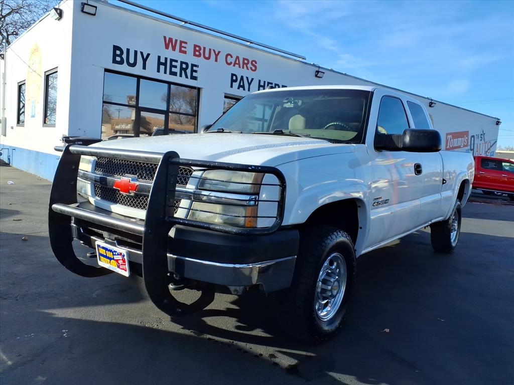2004 Chevrolet Silverado 2500HD LS - main photo