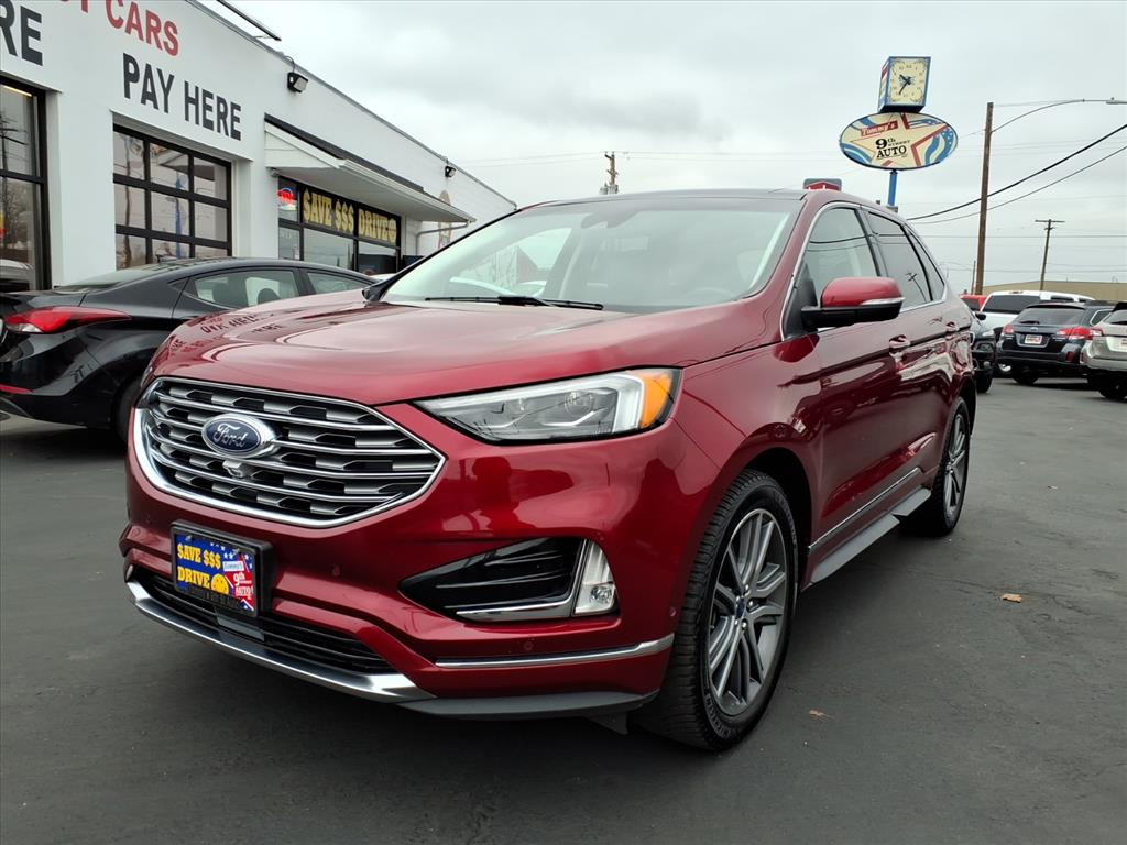 2019 Ford Edge Titanium - main photo