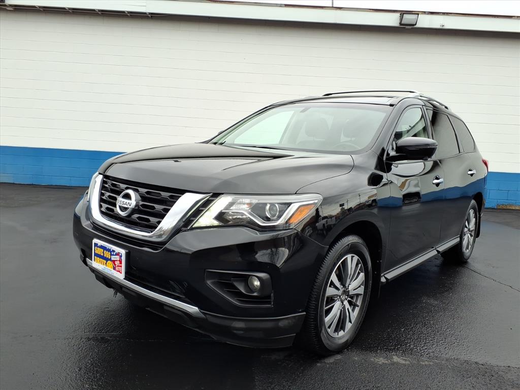 2018 Nissan Pathfinder SL - main photo