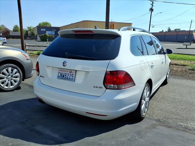 2012 Volkswagen Jetta SportWagen SE PZEV