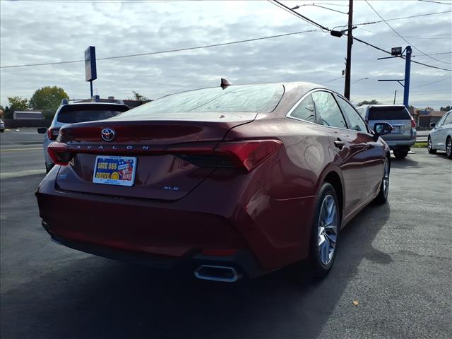 2022 Toyota Avalon XLE