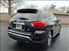 2018 Nissan Pathfinder SL - thumbnail 2