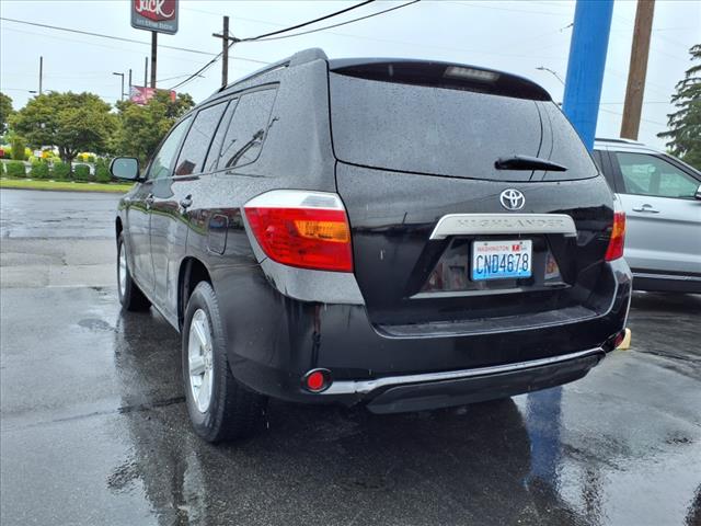 2010 Toyota Highlander Base