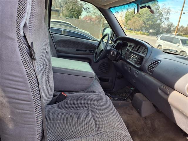 2001 Dodge Ram 1500 SLT