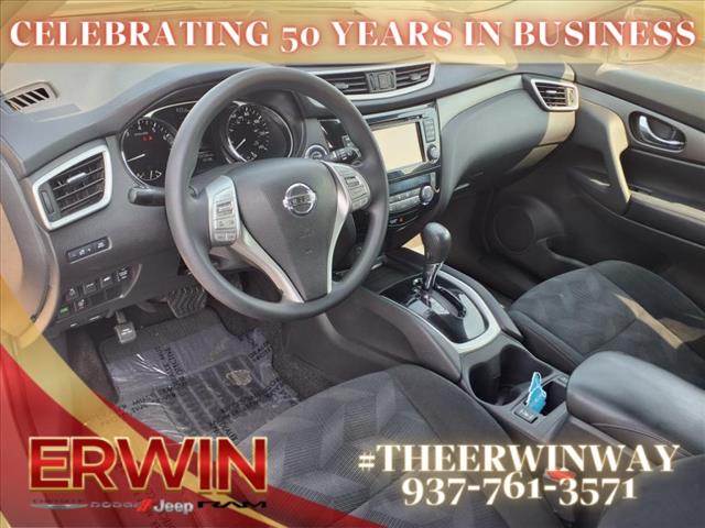2016 Nissan Rogue 
