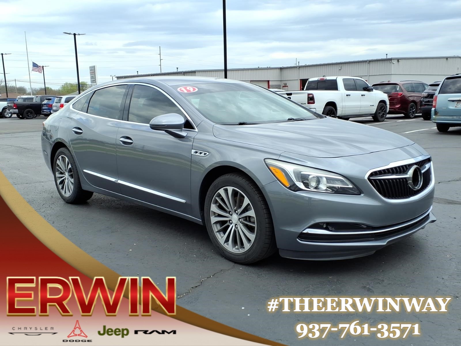 Pepperdust Metallic (gmu) 2019 Buick LaCrosse Essence FWD Sedan Front-Wheel Drive 9-Speed Automatic