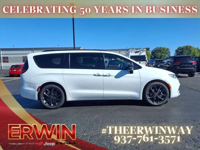 2026 Chrysler Pacifica Limited