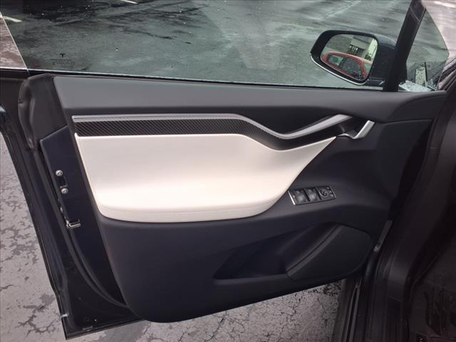 2019 Tesla Model X 