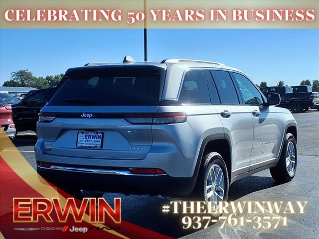 2025 Jeep Grand Cherokee Laredo