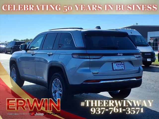2025 Jeep Grand Cherokee Laredo