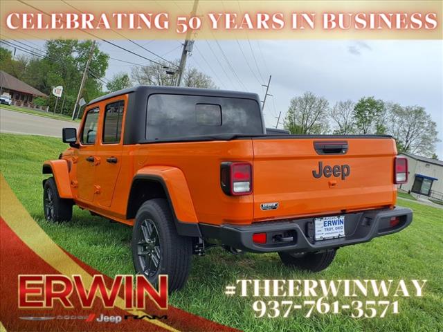 2025 Jeep Gladiator Sport