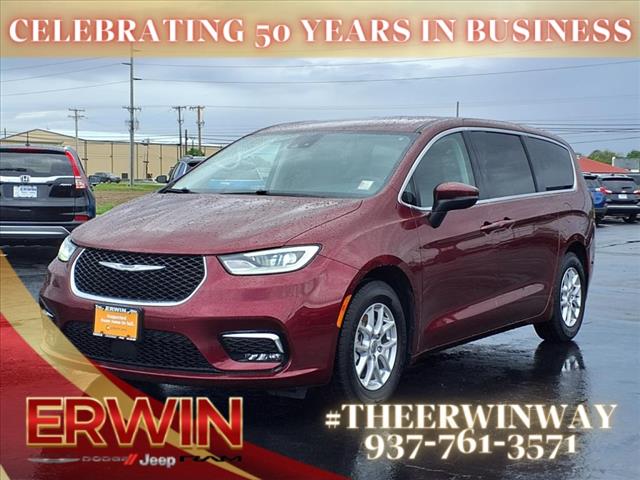2023 Chrysler Pacifica Touring L