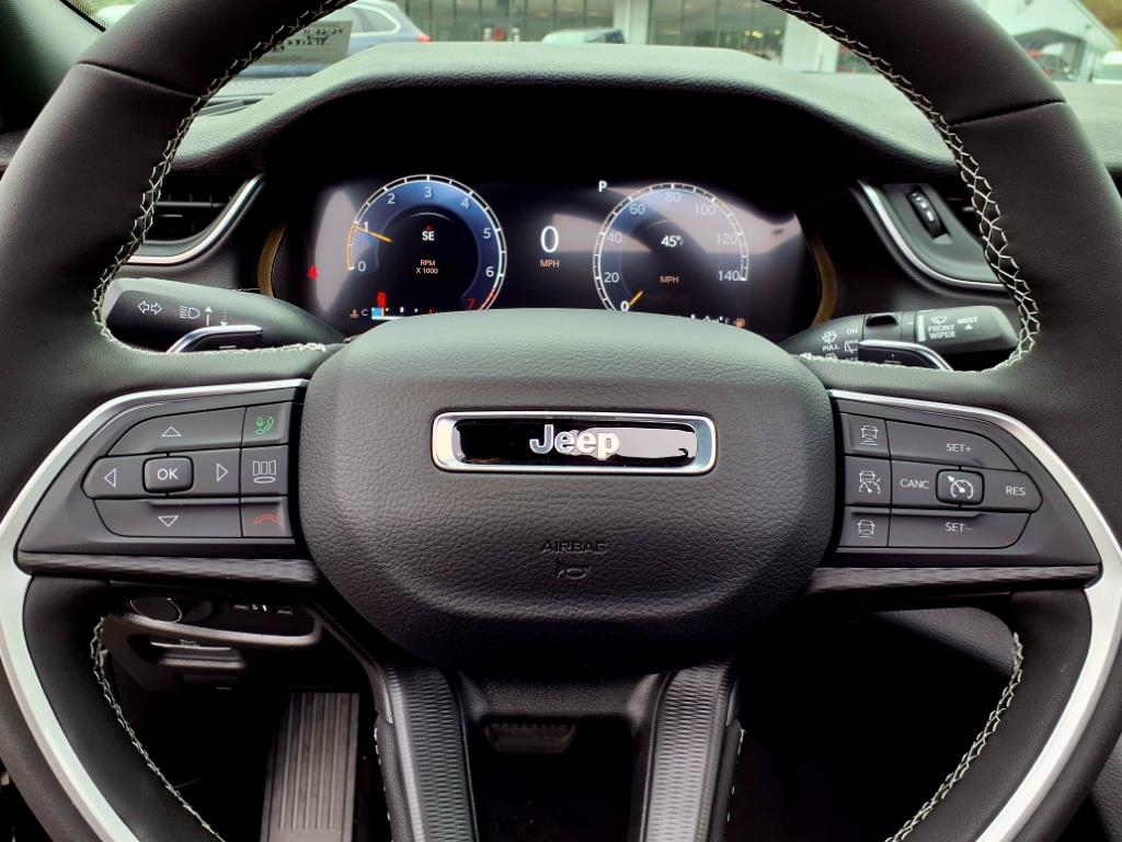 2025 Jeep Grand Cherokee Laredo - Photo 10