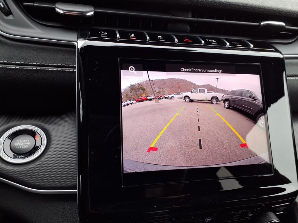 2025 Jeep Grand Cherokee Laredo - Photo 8