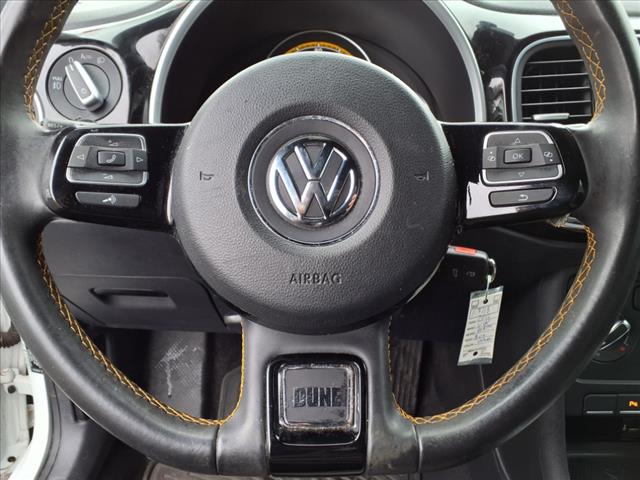 2016 Volkswagen Beetle 1.8T Dune