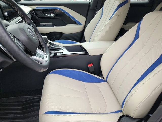 2025 Acura ADX w/A-Spec Advance Package