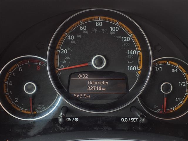2016 Volkswagen Beetle 1.8T Dune