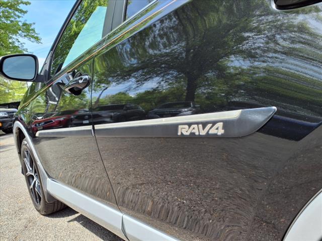 2016 Toyota RAV4 SE