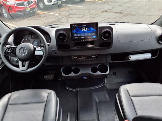 2023 Mercedes-Benz Sprinter 2500
