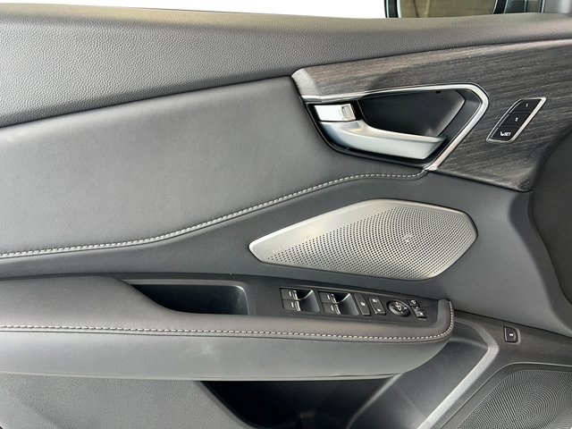 2025 Acura RDX w/Advance Package