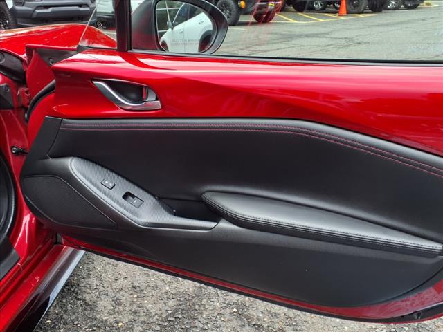 2017 Mazda MX-5 Miata RF Grand Touring