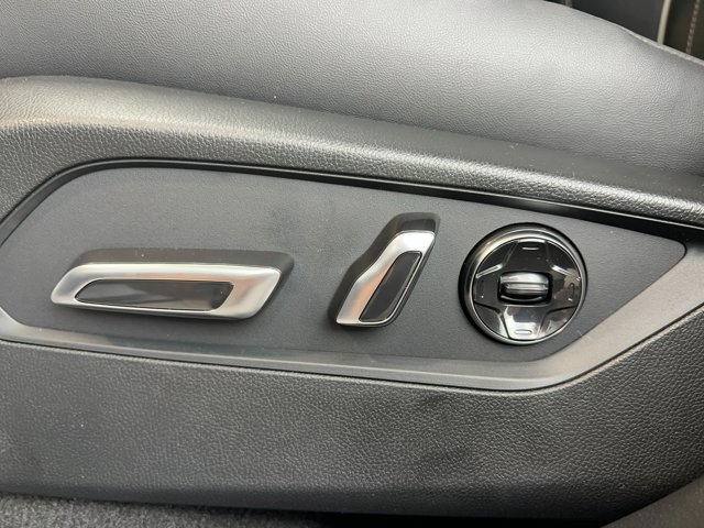 2025 Acura RDX w/Advance Package