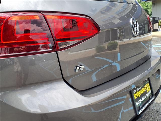 2017 Volkswagen Golf R 4Motion